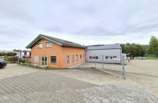 Gewerbeimmobilie kaufen in Gewerbering 14, 08451 Crimmitschau, + Vielseitig nutzbare Gewerbeimmobilie mit Halle, Büroflächen und großzügiger Grundstücksreserve +