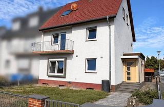 Doppelhaushälfte kaufen in 67227 Flomersheim, Doppelhaushälfte in gefragter Lage – Dach und Heizung bereits erneuert!