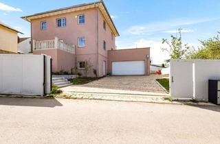 Villa kaufen in 93309 Kelheim, Moderne Villa mit hochwertiger Ausstattung in traumhafter, naturnaher Lage! (EEK A+!)