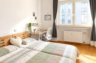 Immobilie mieten in Schützenstraße 36, 40211 Stadtmitte, Toplage Düsseldorf-Zentrum – Voll möblierte 55 m² Wohnung mit Balkon