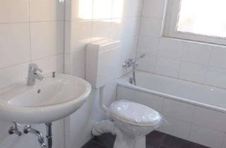 Wohnung mieten in Henrichenburger Straße 1A, 44579 Castrop-Rauxel, Zentrale Wohnung mit neuem Badezimmer JETZT frei!