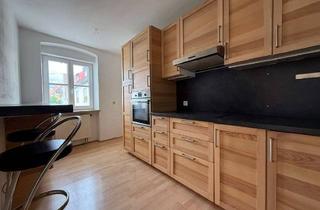 Wohnung mieten in 86316 Friedberg, Historischer Altbaucharme im Herzen der Friedberger Altstadt – helle 3-Zimmer-Wohnung