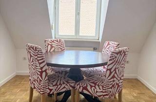 Wohnung mieten in Sanderstraße, 97070 Würzburg, Möblierte Altstadt-Wohnung mit Festungsblick, 4. OG mit Aufzug, ca. 73 m², Sanderstraße