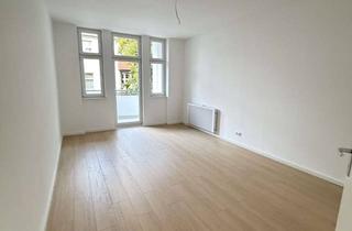 Wohnung mieten in Heidereuterstraße 19, 13597 Spandau, Zwei Zimmer in Spandau: Helle Wohnung mit Balkon