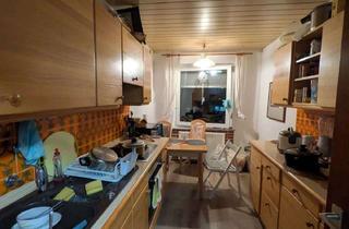 WG-Zimmer mieten in Jasminweg 14, 44869 Höntrop, Großes, möbliertes Schlafzimmer mit eigenem Balkon.