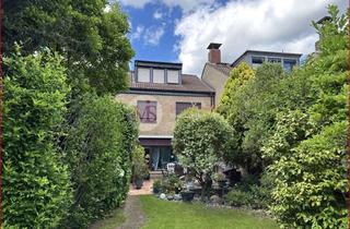 Reihenhaus kaufen in 40591 Wersten, Reihenhaus mit Einliegerwohnung für ein Familienmitglied oder als Bürofläche...