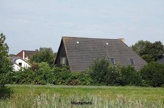 Einfamilienhaus kaufen in 26487 Negenmeerten, Einfamilienhaus mit Garage in ländlicher Lage