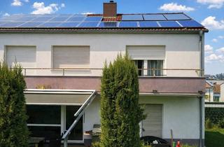 Haus kaufen in 67663 Kaiserslautern, Lämmchesberg: Großzügiges Mehrgenerationenhaus mit zwei Garagen und großem Garten