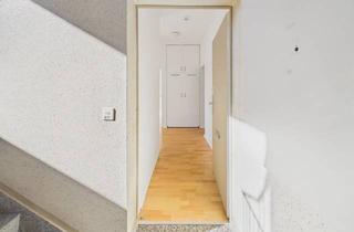 Wohnung kaufen in 10709 Berlin, Helle 2-Zimmer-Wohnung mit Balkon in Wilmersdorf – bestens saniert!
