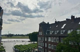 Büro zu mieten in 40213 Düsseldorf, Bürofläche mit Empore und Terrasse in historischem Ambiente in der Düsseldorfer Mühlenstraße