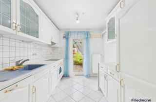Wohnung kaufen in 54296 Trier, Sanierungsbedürftige Erdgeschosswohnung mit Terrasse und Gartennutzung in Trier-Olewig