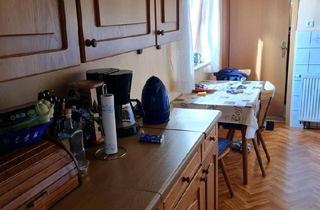 Wohnung kaufen in 07381 Pößneck, Pößneck - 2 Eigentumswohnungen zum Verkauf Perfekt als Kapitalanlage