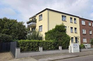 Wohnung kaufen in 47445 Moers, Große Erdgeschosswohnung mit Terrasse, Garten und Garage in Moers-Eick-West