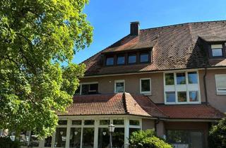 Wohnung kaufen in 74177 Bad Friedrichshall, Großzügige Dachgeschosswohnung mit Balkon und Blick ins Grüne