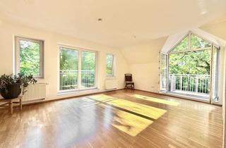 Wohnung kaufen in 15566 Schöneiche, Lichtdurchflutete 4-Zimmer-Dachgeschosswohnung in ruhiger Bestlage von Schöneiche bei Berlin – be