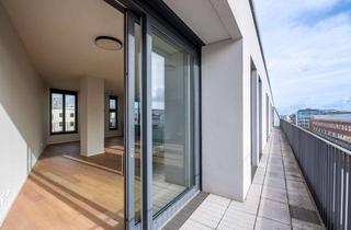 Penthouse kaufen in 10117 Mitte, Top Penthouse-Wohnung in Berlin-Mitte mit AC und Aufzug bis in die Wohnung