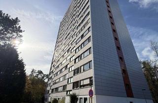 Wohnung kaufen in Königsbergerstraße, 76139 Waldstadt, Solider Weitblick im 12.OG - starke 3-Zimmer-Wohnung !