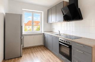Wohnung mieten in Karl-Marx-Straße 30, 04564 Böhlen, Charmante 3-Raumwohnung in Böhlen – Einbauküche inklusive