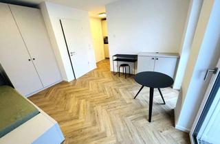 Wohnung mieten in Glienicker Weg 136, 12489 Adlershof, Modernes voll möbliertes Apartment zum Innenhof mit Balkon, EBK und Abstellkammer!