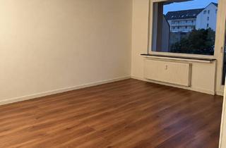Wohnung mieten in Lange-Feld-Str. 20, 30926 Seelze, Helle 3-Zimmer-Wohnung mit Balkon in zentraler Lage von Letter