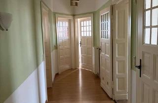 Wohnung mieten in 99817 Eisenach, Großzügige 4-Zimmer-Altbauwohnung mit Wintergarten in Eisenach