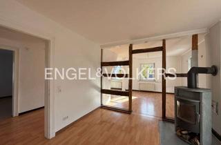 Wohnung mieten in 59427 Unna, Helles Wohnen mit Dachterrasse, Wintergarten und privatem Garten