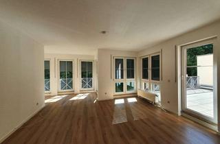 Wohnung mieten in 08209 Auerbach, HARMONISCH *helle 2- Zimmer Wohnung mit großer, sonniger Terrasse und Einbauküche*