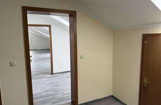 Wohnung mieten in 65451 Kelsterbach, 1-Zimmer-Dachgeschosswohnung Studio in Kelsterbach