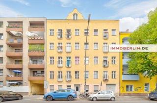 Wohnung kaufen in 12051 Berlin, IMMOBERLIN.DE - Charmante Altbauwohnung mit Balkon ins Grüne