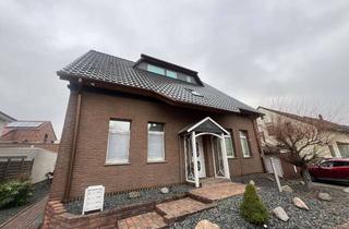 Mehrfamilienhaus kaufen in 30629 Misburg-Nord, Solides Mehrfamilienhaus mit attraktiver Rendite in gefragter Wohnlage von Misburg
