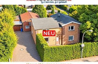 Haus kaufen in Maurepasstr., 24558 Henstedt-Ulzburg, Vielseitiges Zweifamilienhaus mit großem Potenzial