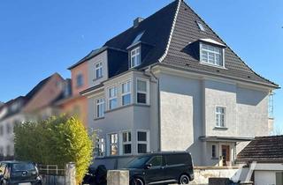 Doppelhaushälfte kaufen in 66113 Saarbrücken, Raumwunder! Flexibel nutzbare Doppelhaushälfte in familienfreundlicher Lage auf dem Rodenhof
