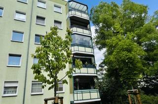 Wohnung kaufen in 14480 Potsdam, Gut geschnittene 4-Zimmer-Wohnung mit verglastem Balkon