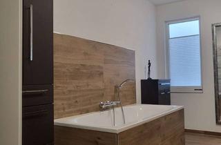 Wohnung kaufen in 41564 Kaarst, Moderne 4-Zimmer-Erdgeschosswohnung mit ca. 200 m² Garten in Kaarst-Vorst