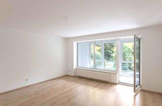Wohnung mieten in Bruno-Bürgel-Weg 12, 12439 Niederschöneweide, Schöne Zweiraumwohnung mit Wintergarten/Loggia