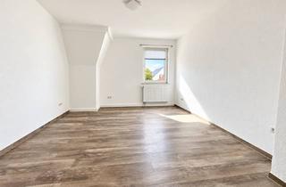 Wohnung mieten in 86154 Oberhausen, Helle 2-Zimmer-Dachgeschosswohnung in Augsburg links der Wertach