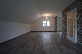 Wohnung mieten in Gartenstr. 7a, 14624 Dallgow-Döberitz, Wohnen mit Charakter: 3-Zimmer-Dachgeschosswohnung in Dallgow-Döberitz