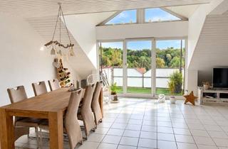 Wohnung mieten in 55593 Rüdesheim, Lichtdurchflutete 3-Zi.-DG-Wohnung – giebelhoch, Südwest-Balkon * sofort frei *