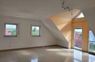 Wohnung mieten in 55291 Saulheim, Attraktive 3-Zimmer-DG-Wohnung mit EBK und Balkon in Saulheim