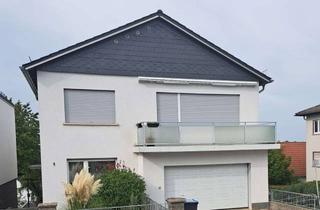 Haus kaufen in 35398 Gießen, Zweifamilienhaus mit Einliegerwohnung mit großem Garten und einmaligem Ausblick
