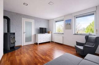 Einfamilienhaus kaufen in 52355 Düren, Top Preis! Modernisiertes Einfamilienhaus mit großem Garten und 7 Zimmern in zentraler Lage.