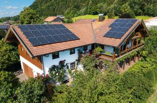 Haus kaufen in 83250 Marquartstein, Panoramalage mit Blick auf die Burg Marquartstein