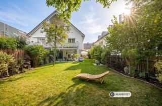 Wohnung kaufen in 81829 München, Großzügige 2-Zimmer-Gartenwohnung in moderner Stadtvilla