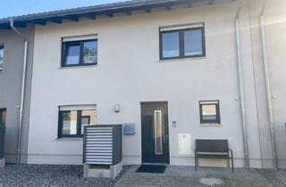Haus mieten in 94405 Landau, Reihenhaus im Grünen zur Miete!