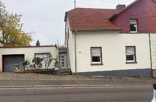 Haus kaufen in 66564 Ottweiler, Ottweiler - 2-Fam.-Haus einseitig angebaut sofort bezugsfertig