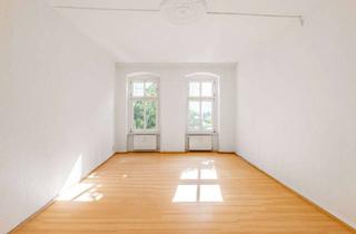 Wohnung kaufen in Görlitzer-Park, 10999 Kreuzberg, Lichtdurchflutete 3-Zimmer-Altbauwohnung nahe Görlitzer Park