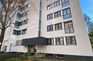 Wohnung mieten in Ravensberger Straße 19, 10709 Wilmersdorf, Helle 2-Zimmer-Wohnung mit Balkon und Blick ins Grüne – Aufzug & Tiefgarage
