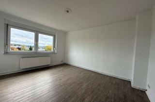 Wohnung mieten in Dresdner Straße 30i, 04720 Döbeln, Erstbezug nach Renovierung | Helle 3-Raumwohnung mit Stellplatz zu vermieten