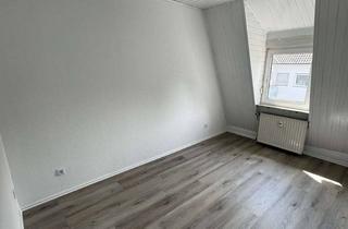 Wohnung mieten in Obertor, 67246 Dirmstein, Gepflegte 3-Zimmer-DG-Wohnung (96 m²) mit Einbauküche, Stellplatz & großem Keller