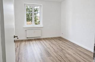 Wohnung mieten in Dr.-Kurt-Fischer-Siedlung 16, 01477 Arnsdorf, Frisch renoviert - 2 Zi. Wohnung in Arnsdorf